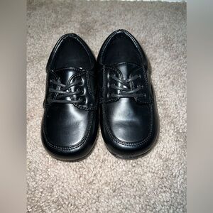 Toddler dress shoes
